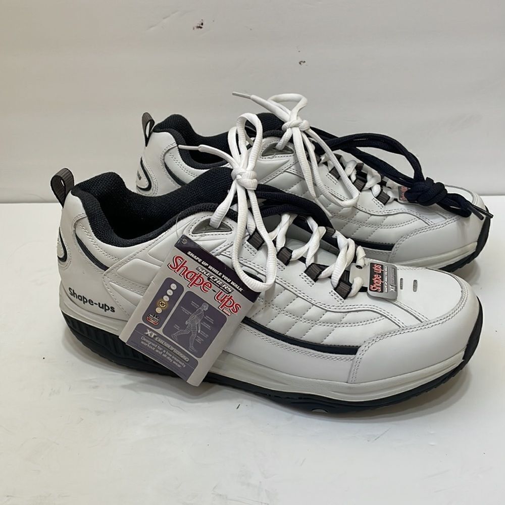NEW WITH TAGS SKECHER SHAPE UPS IN WHITE LEATHER